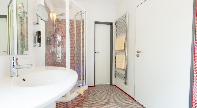 Image of Apartment 5