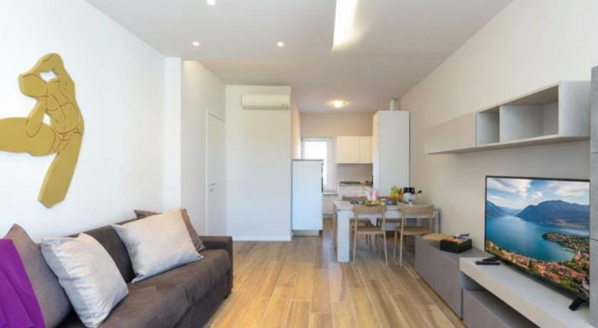 Cappuccino Apartment DesenzanoLoft Official Partner Homes & Villas by Marriott Bonvoy