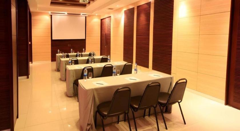 촌부리 Laemchabang City Hotel 3星级 酒店 客房