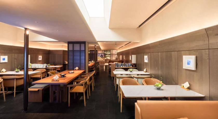 Atour Hotel Nanjing Confucius Temple Qinhuai River Cruise Terminal - image 7