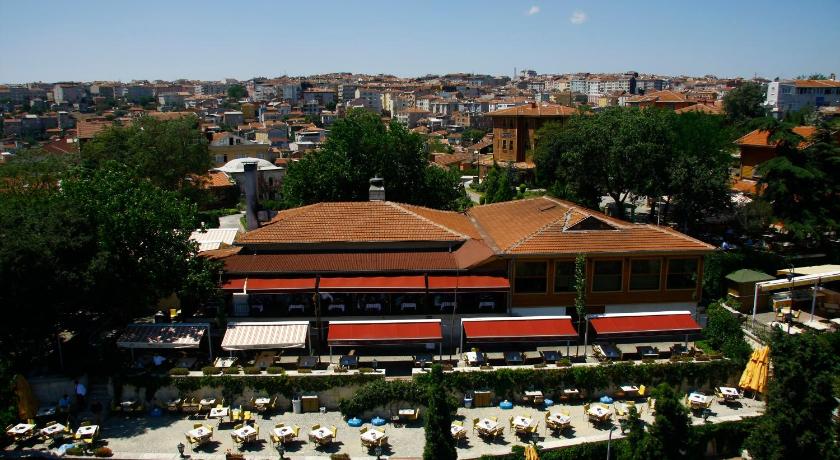 Turquhouse Hotel - image 10