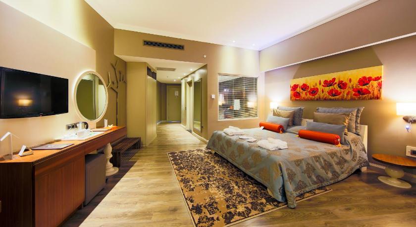 カラビュク Doga Thermal Health & Spa 5つ星 ホテル スイート