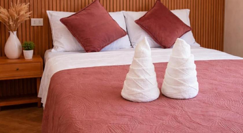 Image of Deluxe Suite 0