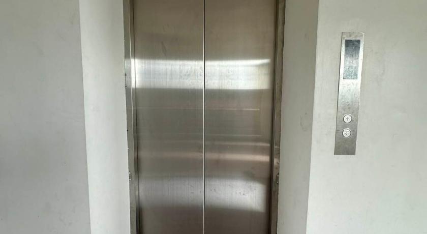 Image of Deluxe Suite 4