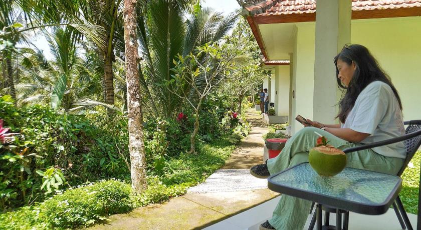 Tampilan Jepun Sesandan Cottage & Retreat by ABM