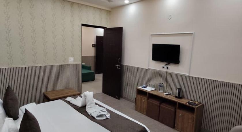 Hotel Mango Tree Vrindavan - image 32