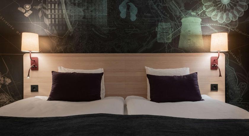 Standarta&nbsp;divvietīgs numurs (2 gultas) (Standard Twin Room) attēls 6