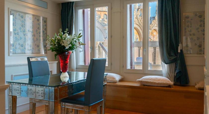 Image of San Marco Square View Suite with Terrace 17
