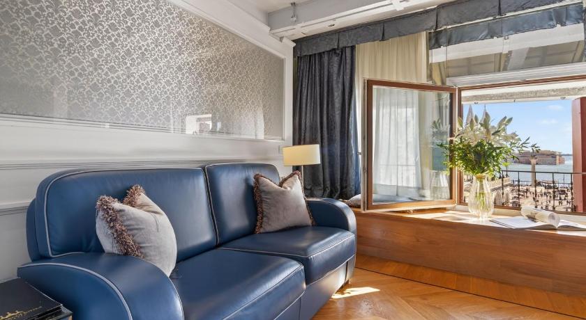 Image of Deluxe San Marco Square View Suite 5