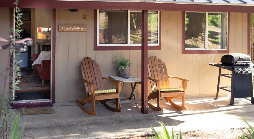 콘빌 Dragonfly Cottage Private Standalone Garden Gem 3성급 숙소 외관