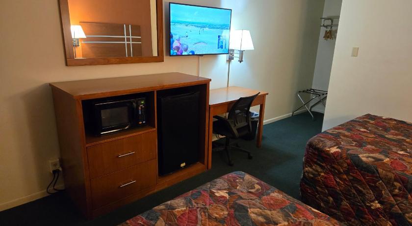 Marshall (MN) Travelers Lodge Marshall 2-Star Accommodation suite