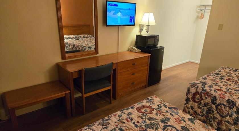 Marshall (MN) Travelers Lodge Marshall 2-Star Accommodation lobby