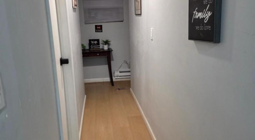 어빙턴 (NJ) Newly renovated 1 room in a 3-bedroom apartment with private toilet ands bathroom 숙소 전망