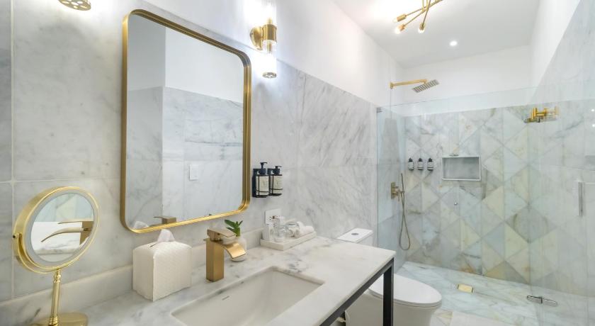 Image of Suite 6