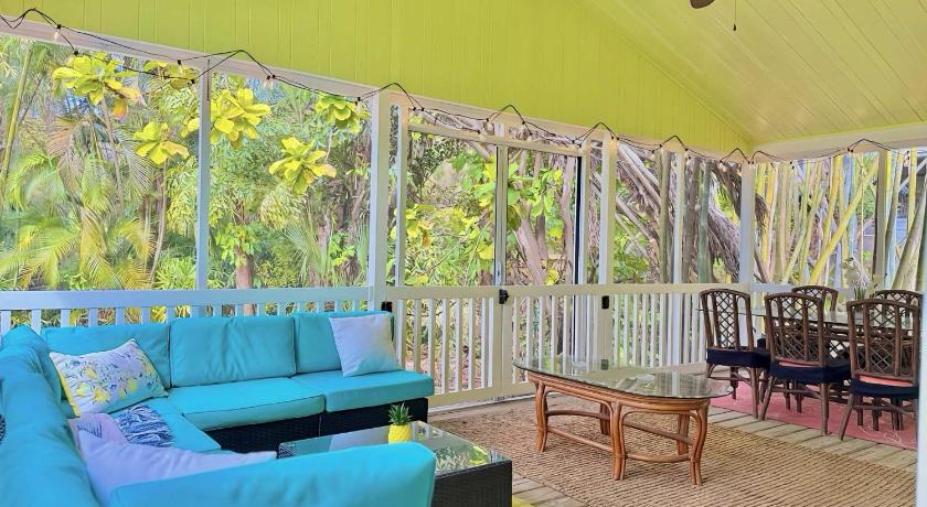 새러소타 (FL) Florida Craftsman Home near Downtown Sarasota 4성급 숙소 레스토랑