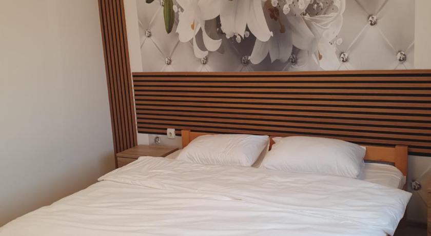 S4 Cute 3-bedroom apartment at nice place in Pancevo