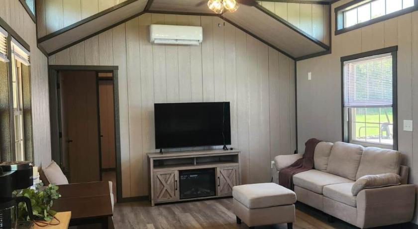 Sullivan Prairieview Cabin - with Hot Tub 3-Star Accommodation suite