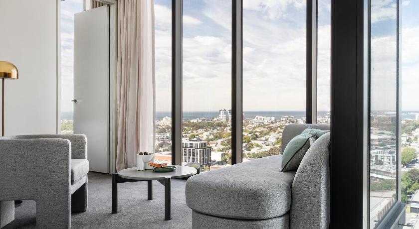 Image of One Bedroom Deluxe Apartment 4