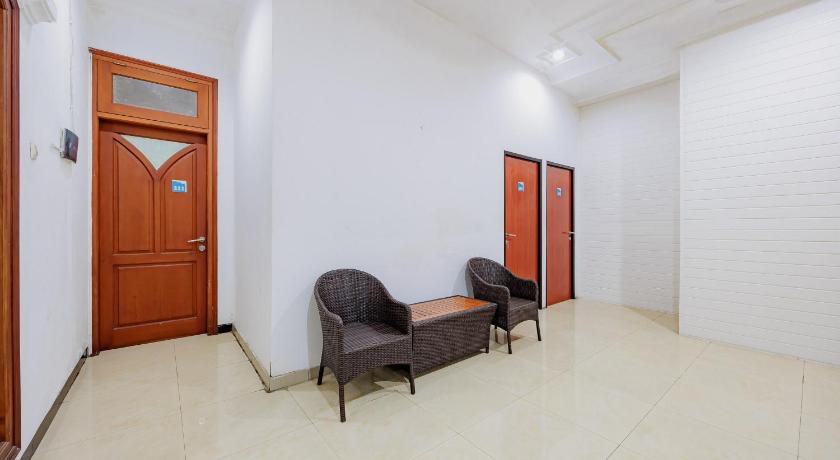 RedDoorz @ Hotel Artama Pandanaran Semarang – Semarang, ID