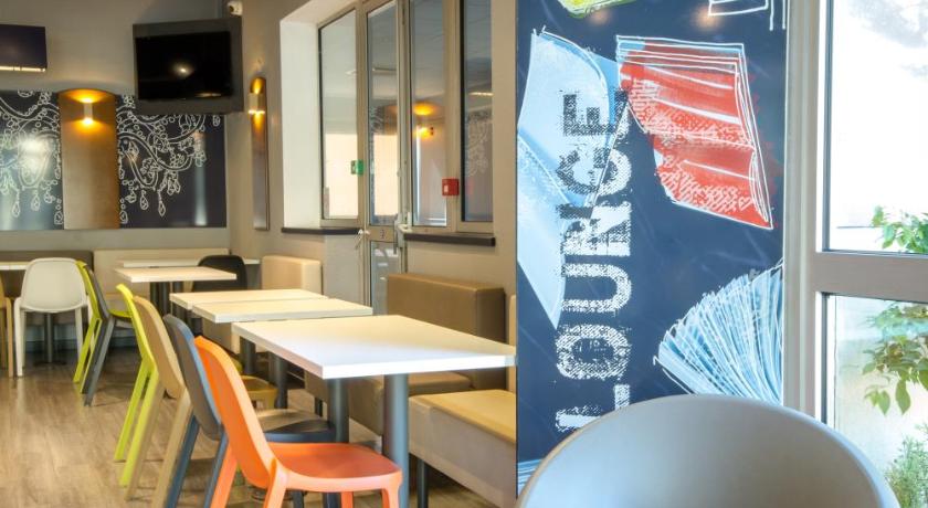 ibis budget Aubagne Paluds Agora