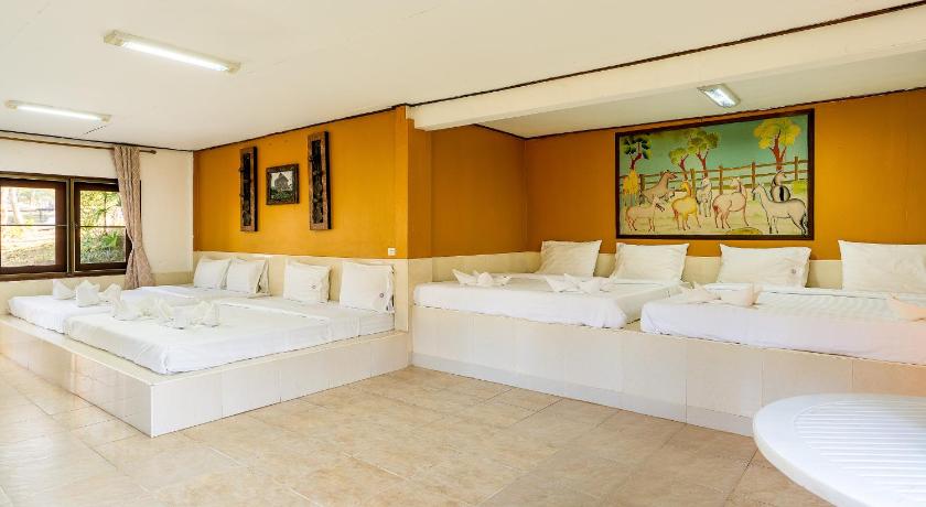 รูปของบ้านพักแบบสามห้องนอน (Three-Bedroom House) 9