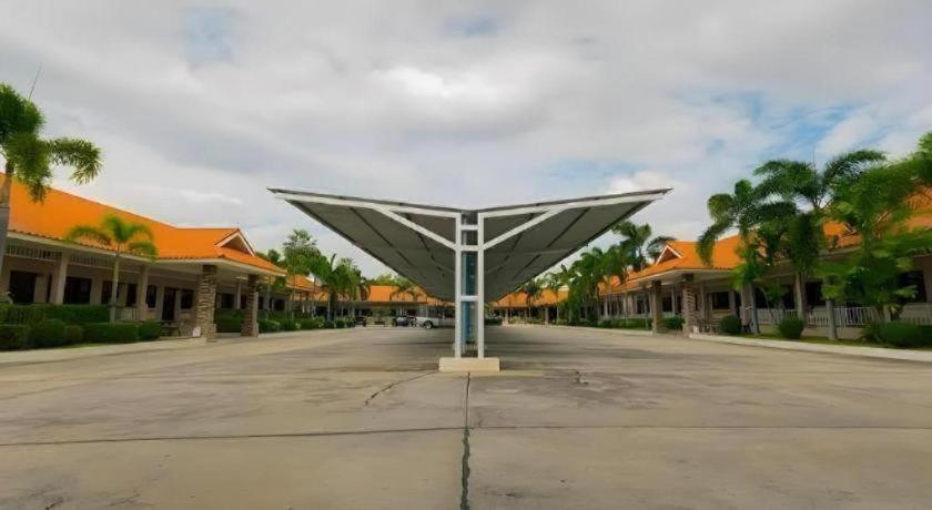 素辇 Manee Sangkha Hotel 2星级 酒店 大堂