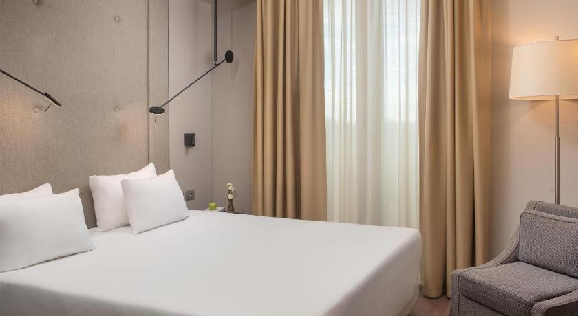 Image of Superior Room 10