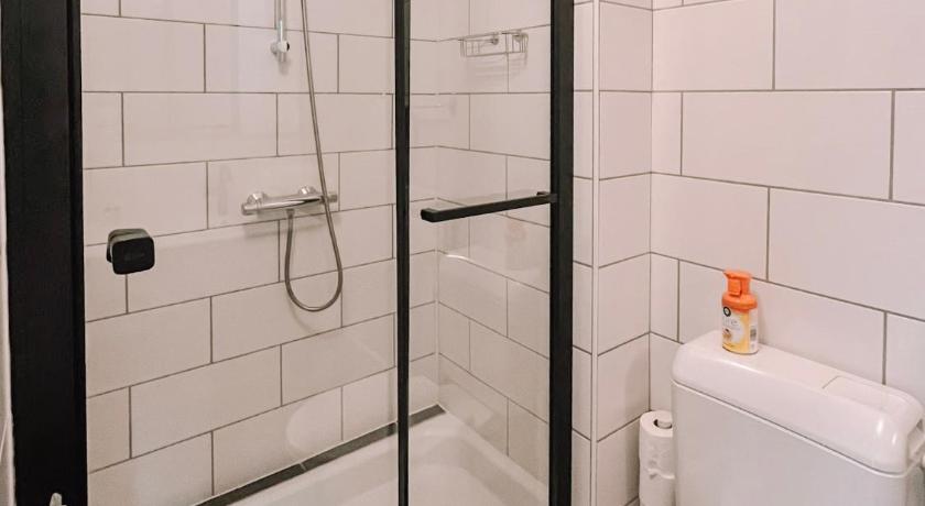 Image of Twin Room 1