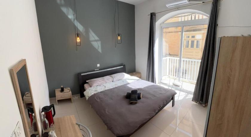 Central Sliema Airconditioned and Spacious