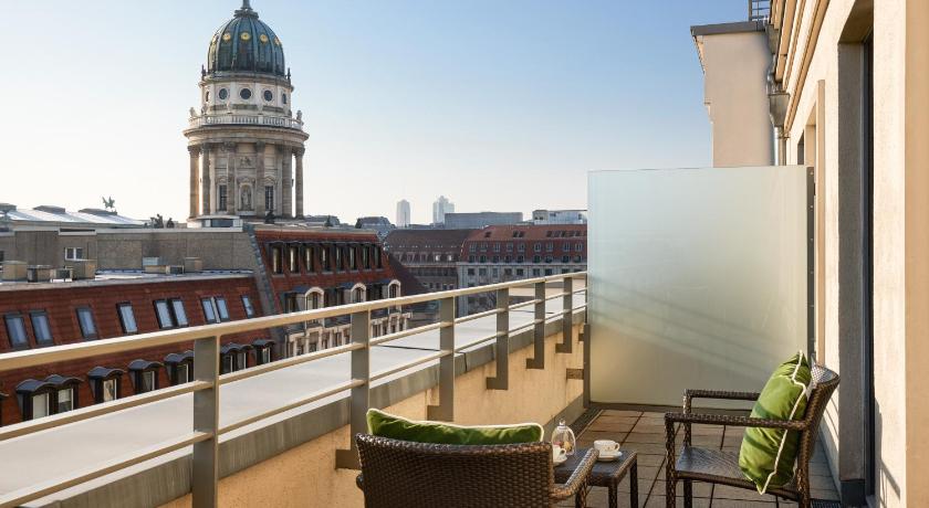 ベルリン Hotel De Rome Berlin 5つ星 ホテル レストラン