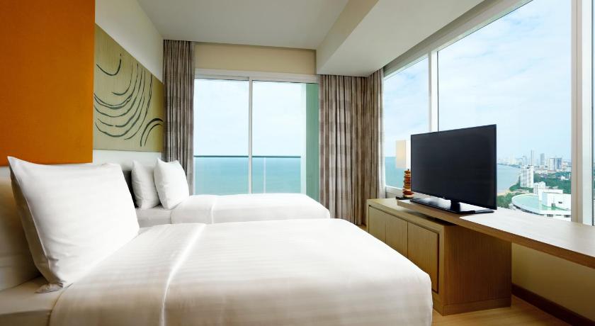 Image of Executive Suite Sea View 8