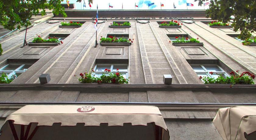 Hotel City Savoy photo
