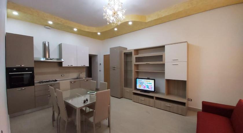 Alisia Apartment