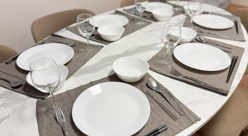 Fukuoka Flower Base Suisen 新築一軒家を貸切 Accommodation restaurant