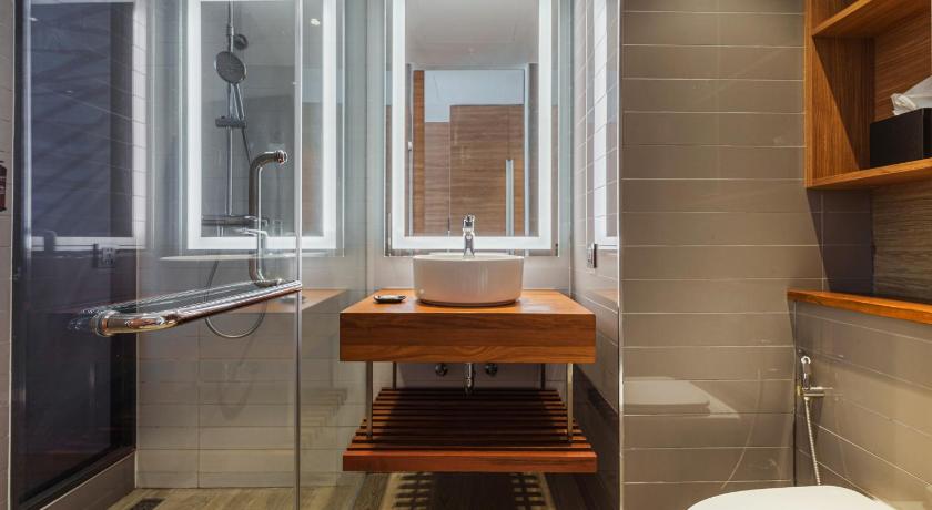 Image of One Bedroom Suite with Garden View 6