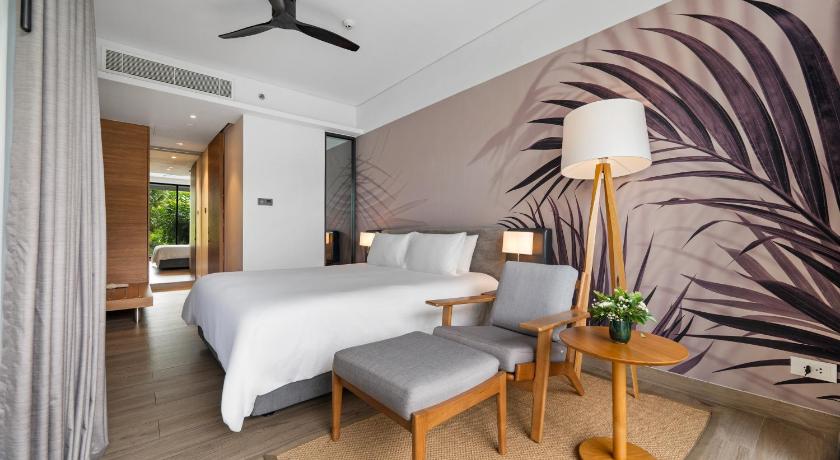 Image of 2-Bedroom Garden View Suite 10