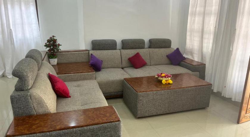 Taaraa Loca - Yoga  Spiritual n Dorms - image 7
