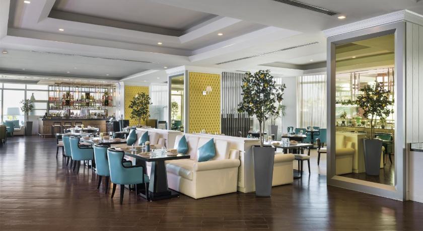 Hilton Dubai Jumeirah Resort - image 9