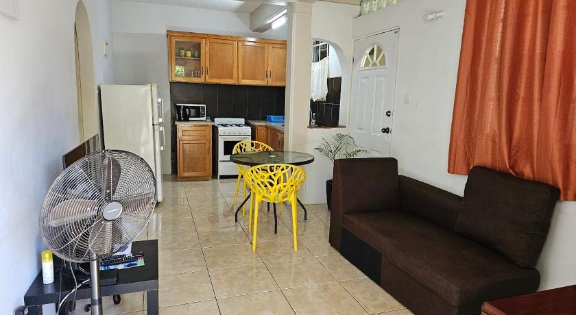 Image of One-Bedroom Apartment 0