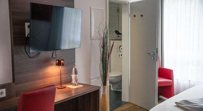 Image of Standard Single Room 3