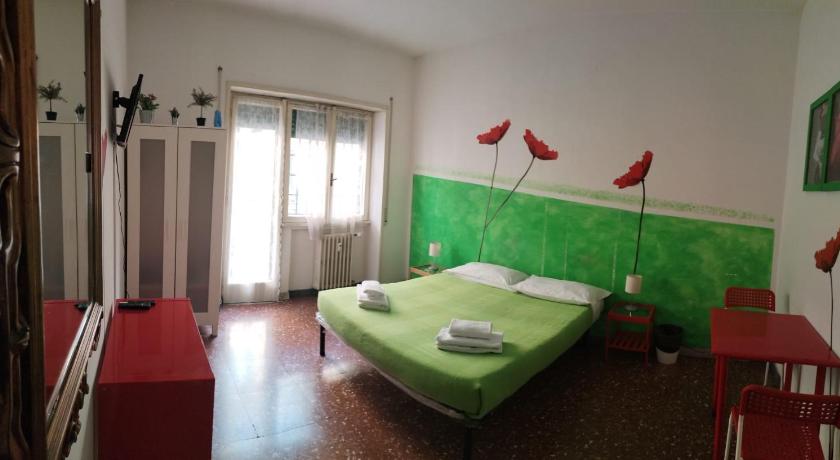Image of Double Room Shared Bathroom 13