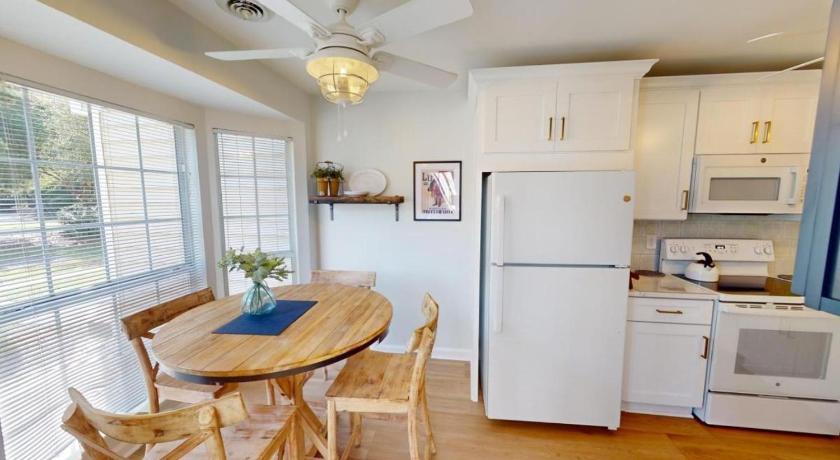파울리스 아일랜드 (SC) Golf and Beach Getaway 2 Bedroom Fairway Villa 4성급 숙소 객실