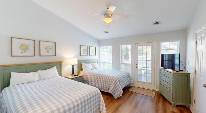 파울리스 아일랜드 (SC) Golf and Beach Getaway 2 Bedroom Fairway Villa 4성급 숙소 로비