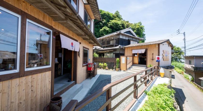 마쓰야마 / 마츠야마 下灘住宅別館 숙소 레스토랑