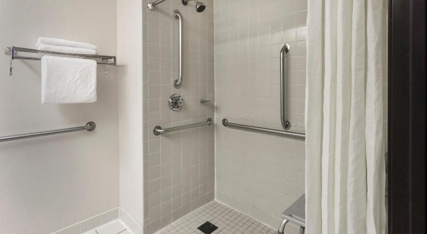 マディソン Super 8 By Wyndham Madison South 2つ星 ホテル 施設