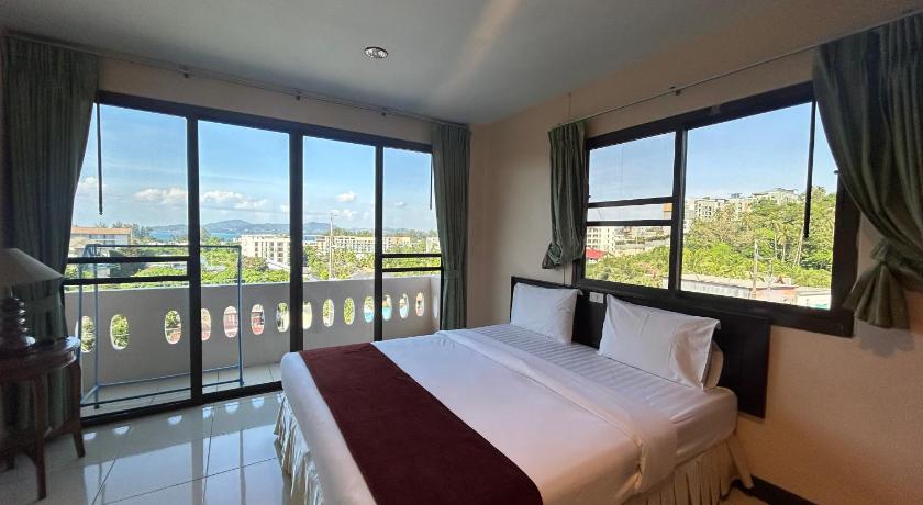 Image of Family Room with Balcony 0