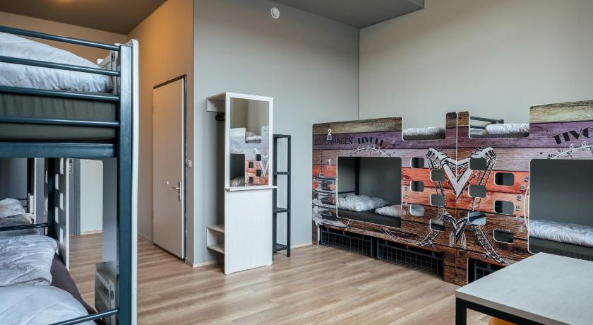 Image of Bed in 8-Bed Dormitory Room 1