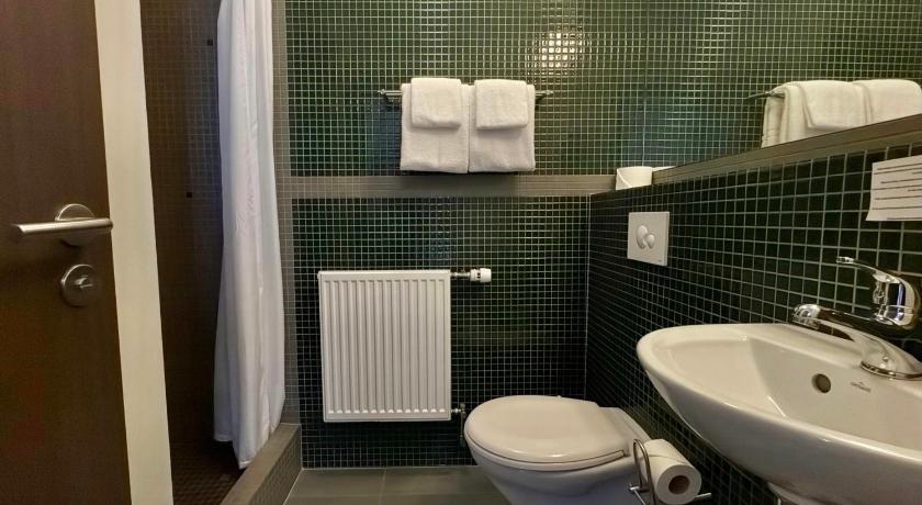 Image of Double Room 15