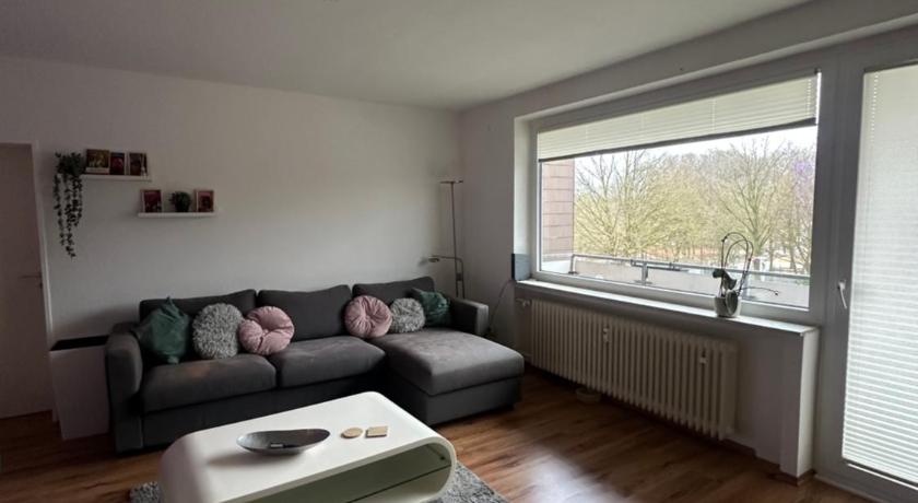Bright & Spacious 1BR Apartment