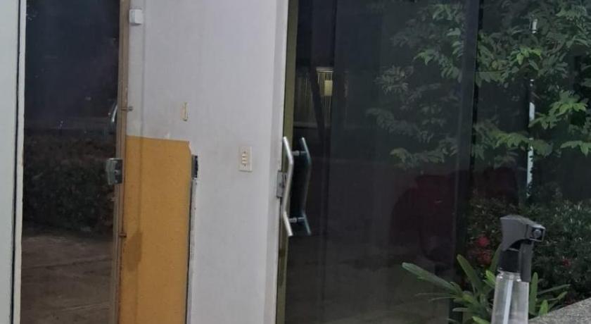 Image of Quadruple Room 1